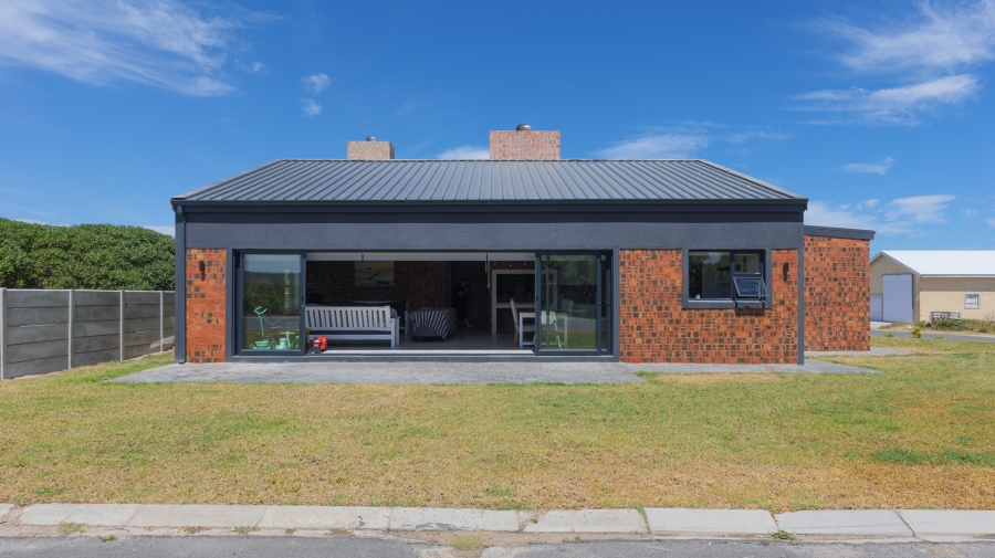 4 Bedroom Property for Sale in Agulhas Western Cape